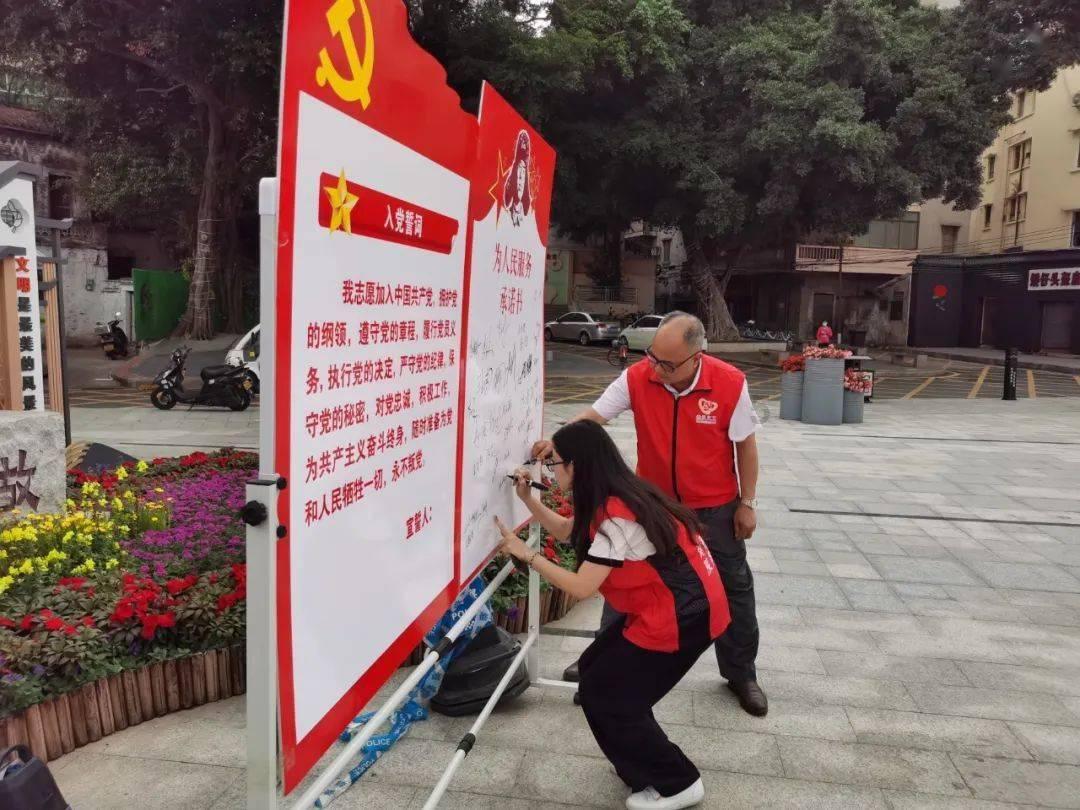 官方通报村民私拍游客强制要求购买：已取得当事人的谅解，将依法严肃处理